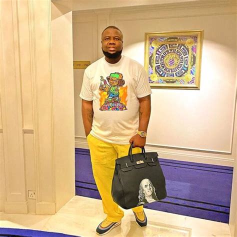 Instagram celebrity Hushpuppi scammed 1.9M people。